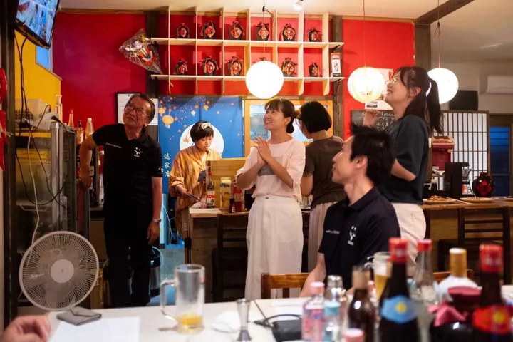 木蘭酒家の店内